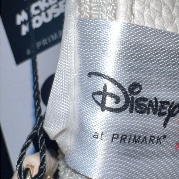 DISNEY PRIMARK Mickey Mouse Wallet Coin Pouch Double Zip Color: Ecru. NWT - Picture 6 of 7